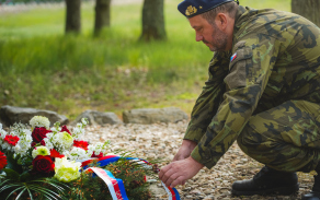 Pietní akt k výsadku SPELTER