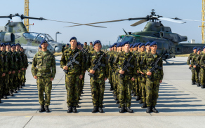 Od prvních kroků v uniformě k vojenské přísaze. Výcvik v Náměšti dokončilo 113 středoškoláků