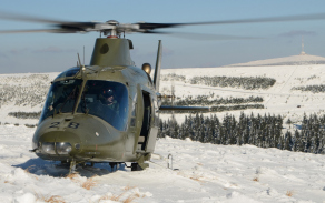 11. Belgický vrtulník A-109 při plnění úkolů v Jeseníkách 
