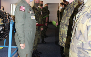 Předání certifikátů Základní praporčický kurz a Poddůstojnický kurz