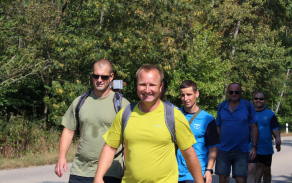 Turisté se vrací na základnu