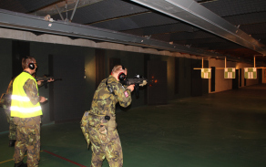 Nácvik střelby s instruktorem