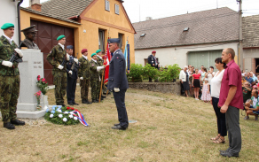 rodina Dusíkova uctila památku svého příbuzného