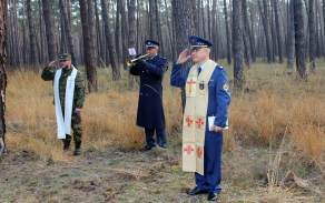 během vzpomínkového aktu zazněla večerka