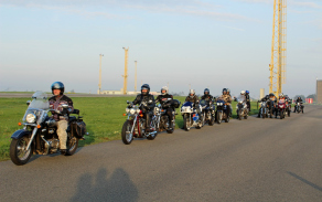 Motorky vyráží
