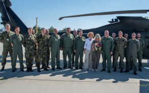 Společné foto české a slovenské delegace