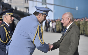 predani_pametniho_odznaku_22.zvrl_panu_jaksovi.jpg