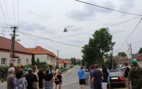 průlet vrtulníku Mi-171Š v Dolních Vilémovicích
