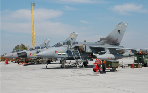 02tornado1600.jpg