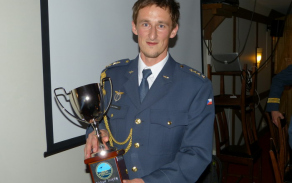 08.jpg