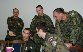 09.jpg