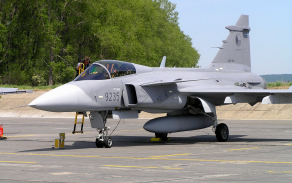 09gripen1600.jpg